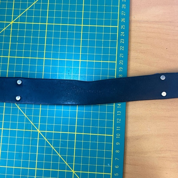 Rare Vintage Harley Davidson silver engine studded flame embossed leather belt - Picture 14 of 15